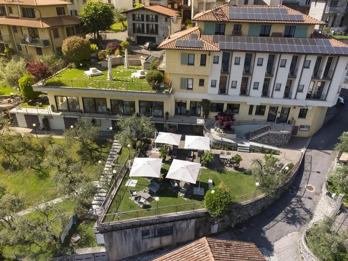 Hotel Miranda Riva di Solto