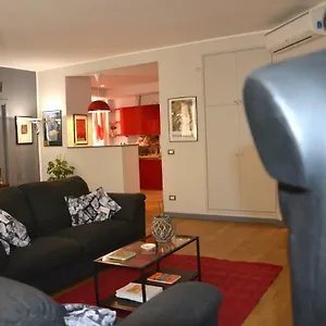 https://luci-della-citta.palermohotels.org