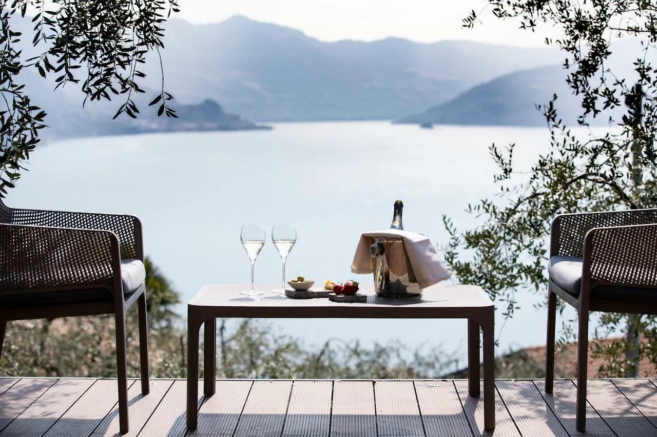 Hotel Miranda Riva di Solto