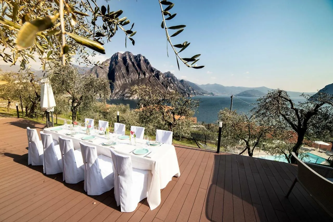 Hotel Miranda Riva di Solto